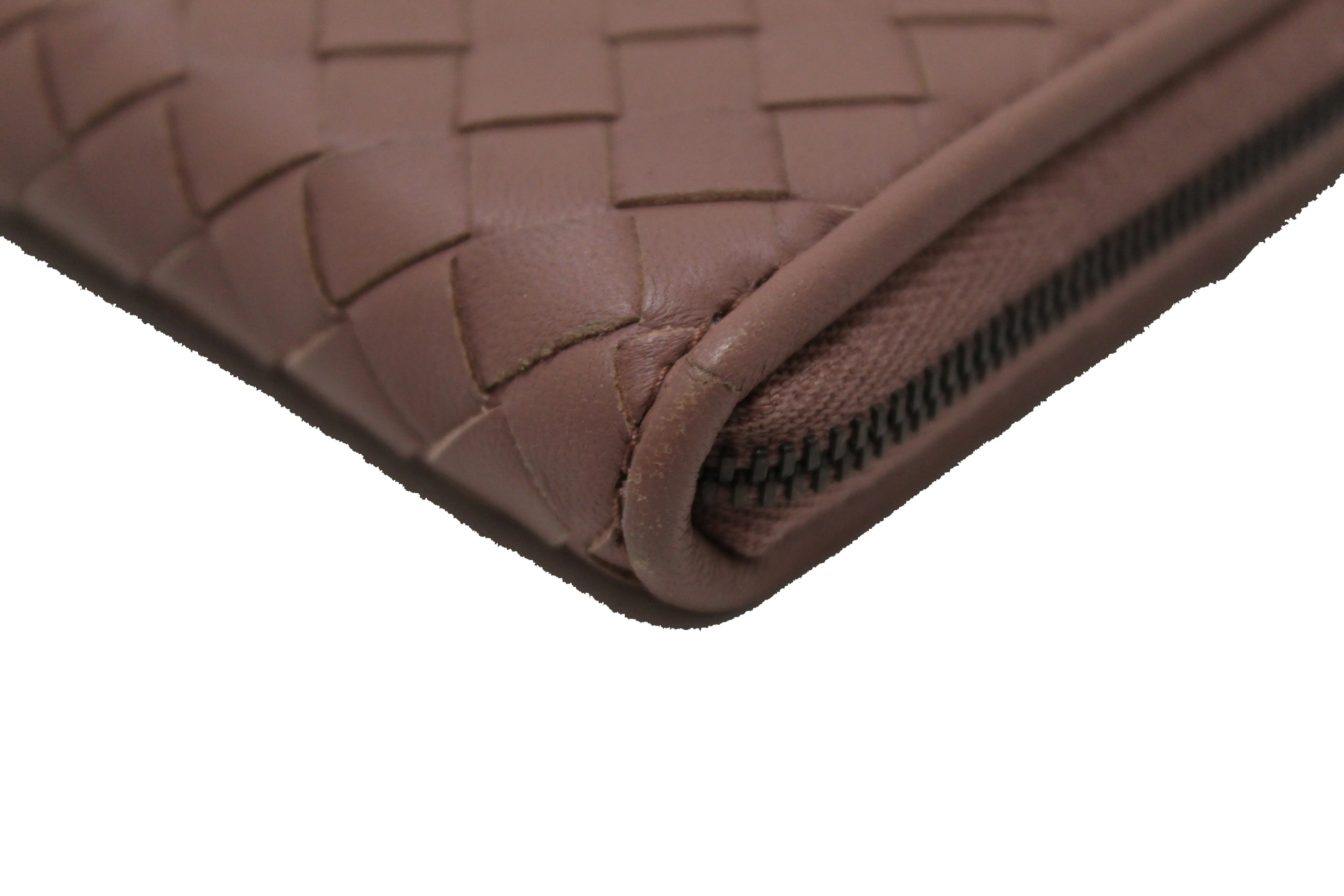 Authentic Bottega Veneta Dusty Rose Nappa Intrecciato Leather Zip Around Wallet