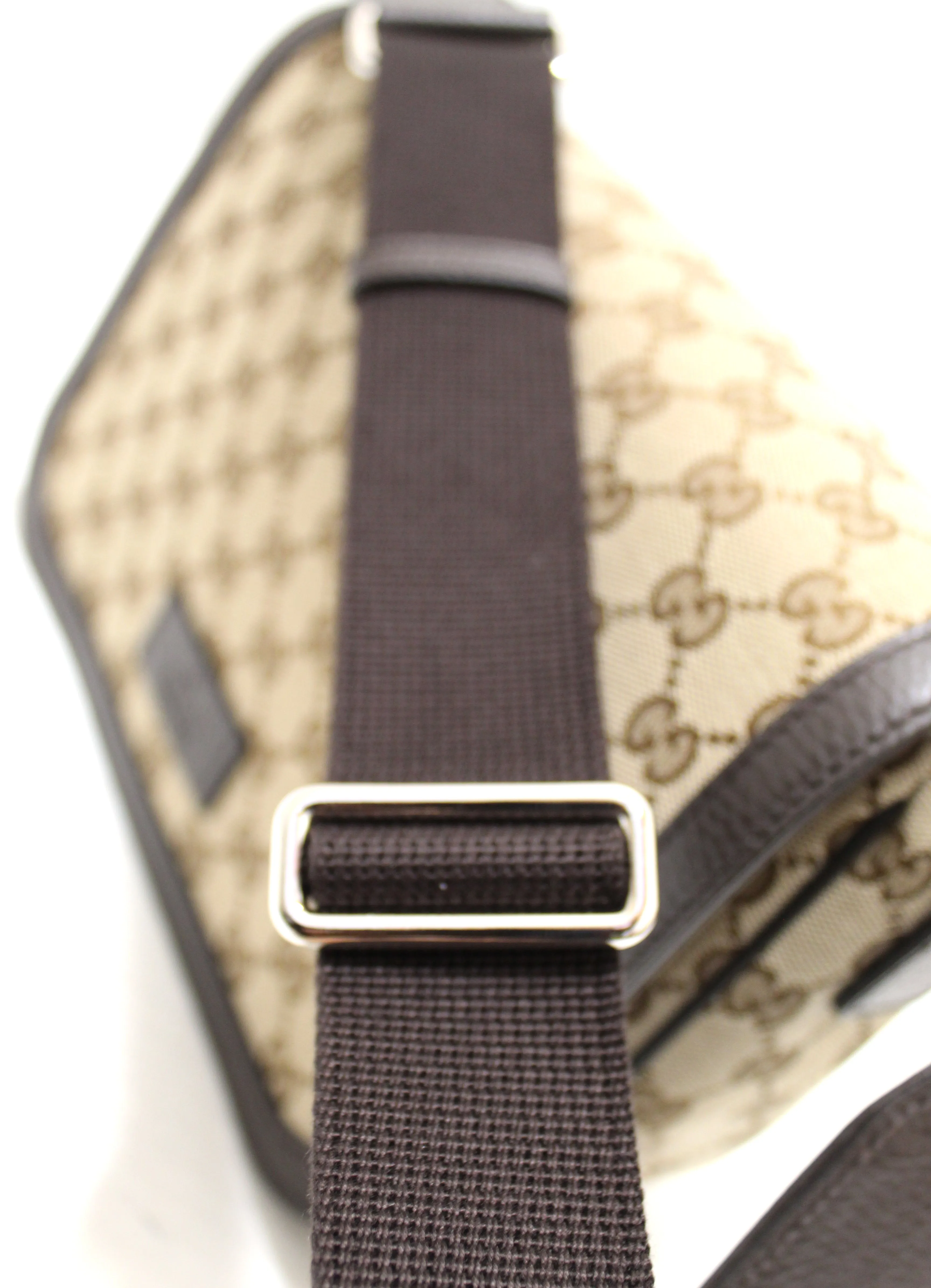 Authentic New Gucci Brown GG Medium Canvas Messenger Bag 449172