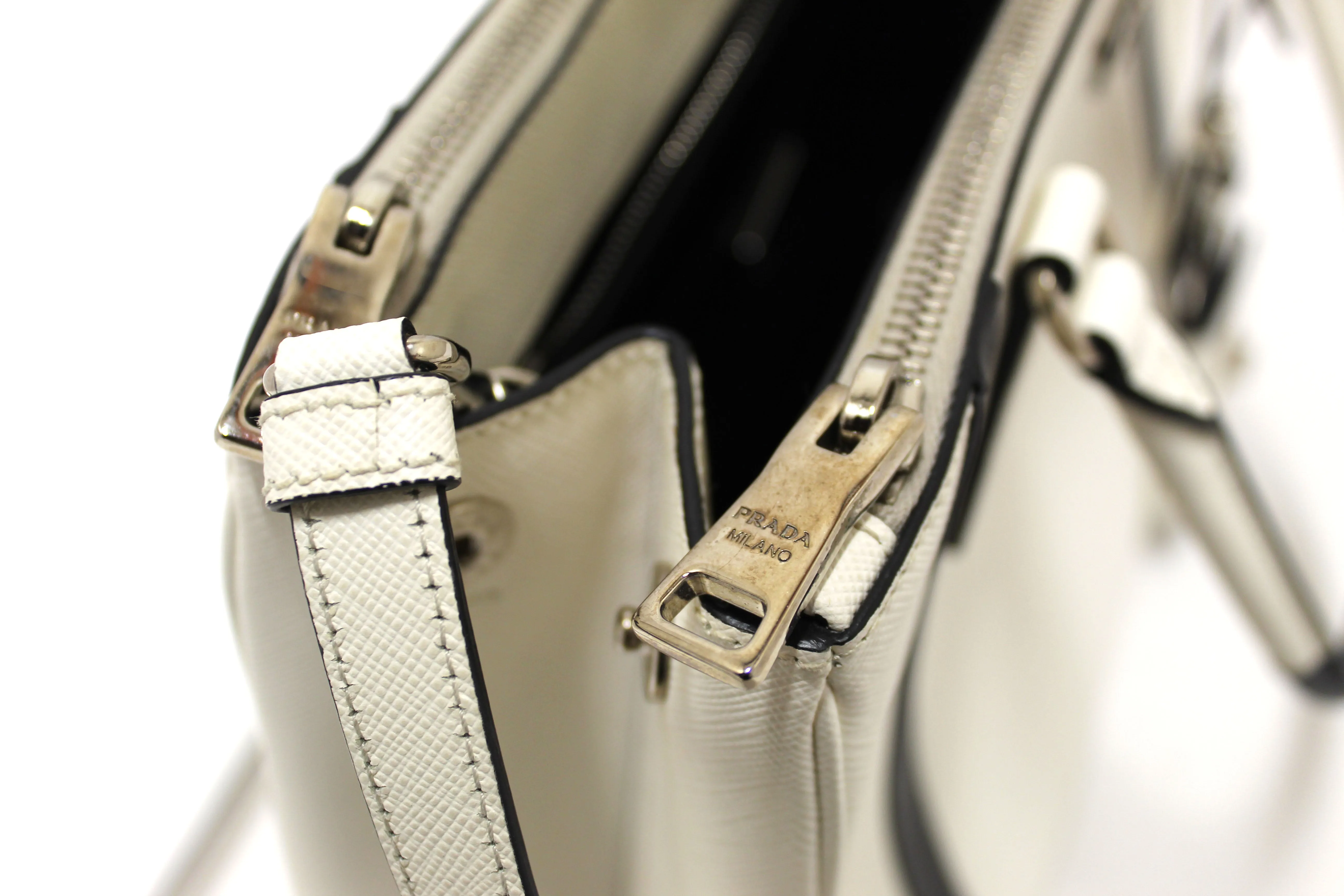 Authentic Prada White and Black Bi-color Saffiano Galleria Large Tote Bag