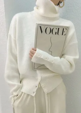Cyrah™ - Elegant Turtleneck Sweater