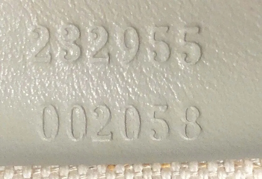 Gucci Sukey Hobo Gg Canvas Medium