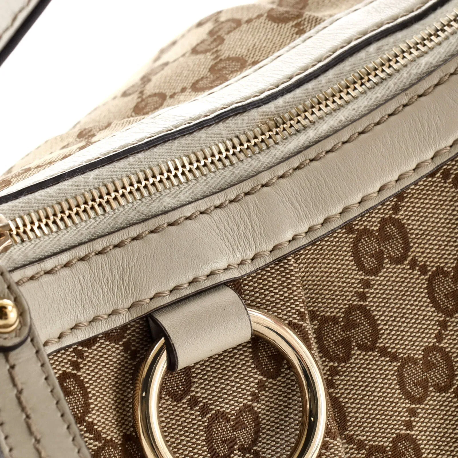 Gucci Sukey Hobo Gg Canvas Medium