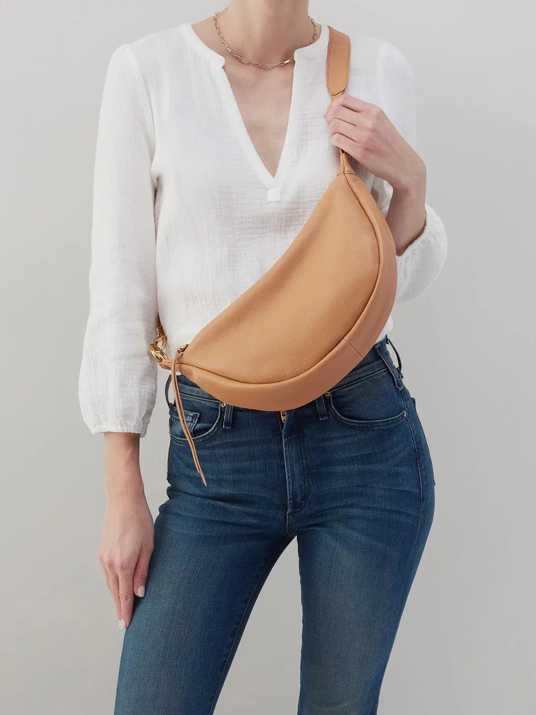 HOBO Knox Sling Bag