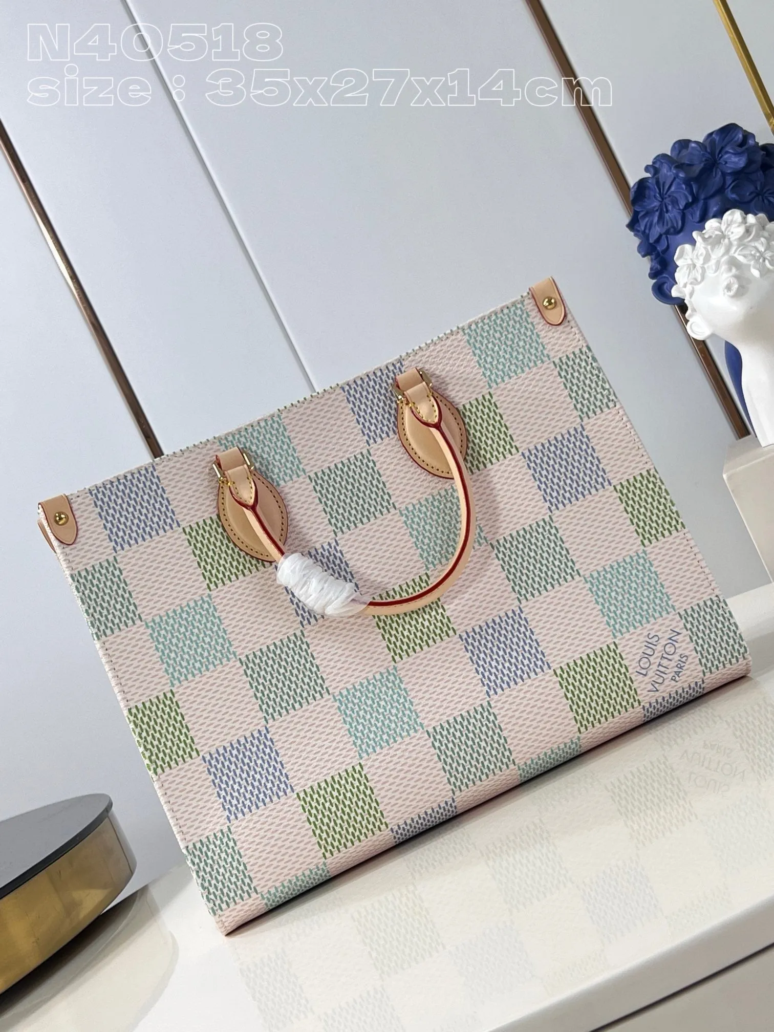 LB961 OnTheGo MM / 13.8 x 10.6 x 5.5inches / HIGHEST QUALITY VERSION