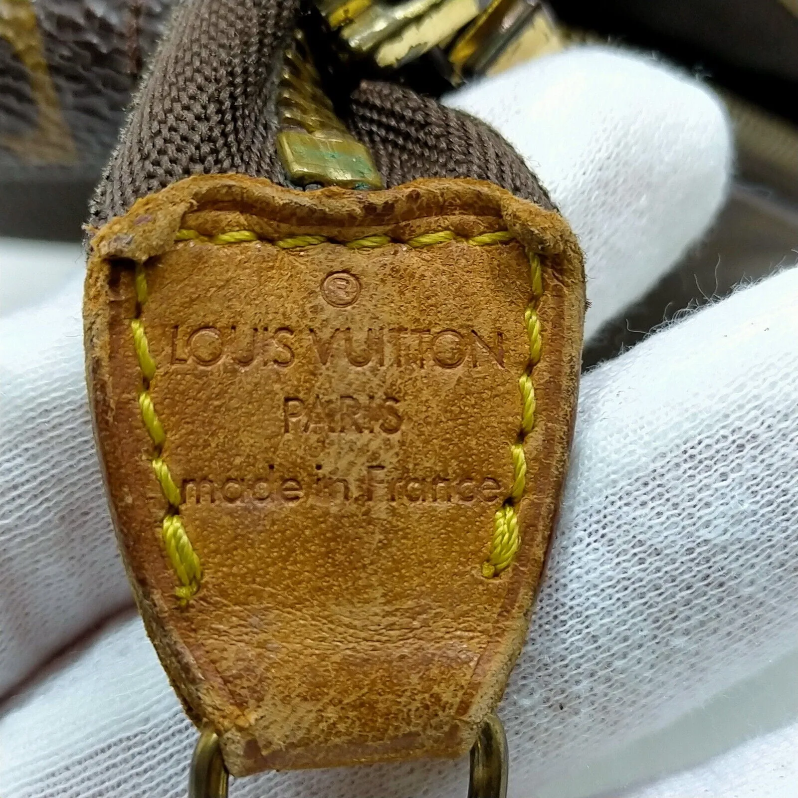 Louis Vuitton Pochette Accessoires Monogram Hand Bag