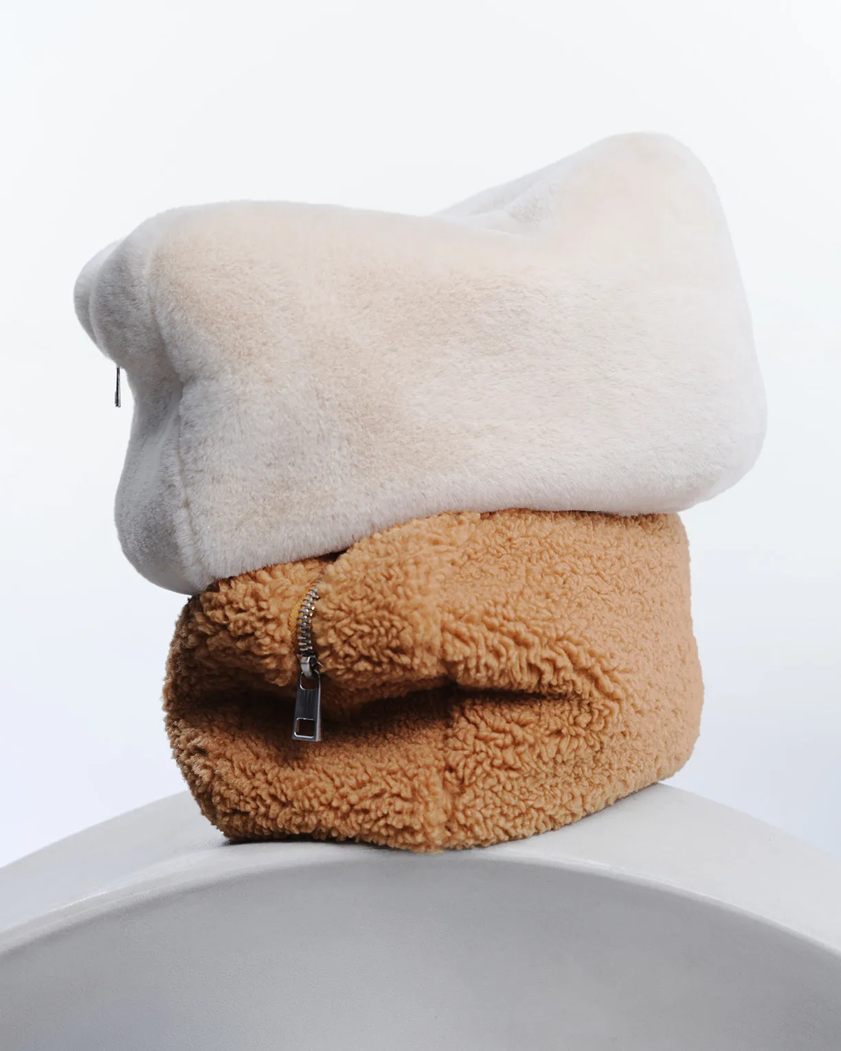Noor Hazelnut Bouclette Pochette