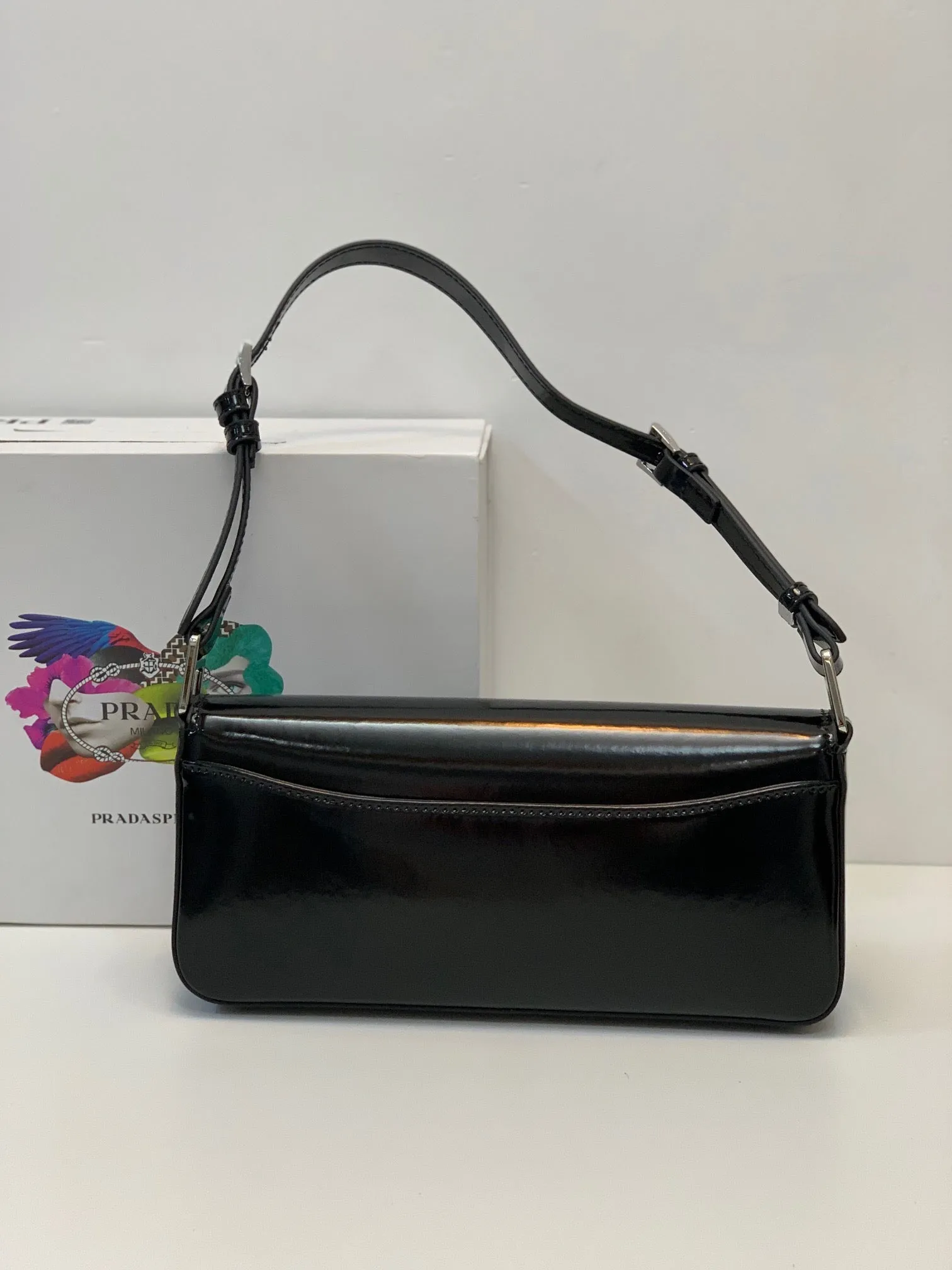 PD159 Brushed Leather Femme Bag / 10.2x4.7x1.9inch