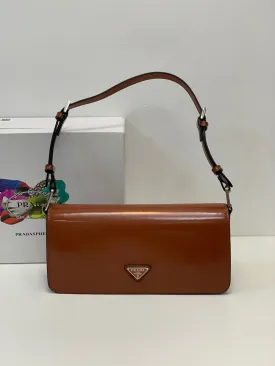 PD160 Brushed Leather Femme Bag / 10.2x4.7x1.9inch