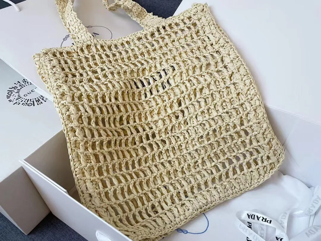 PD162 Raffia Tote Bag / 15x14.2x1.2inch