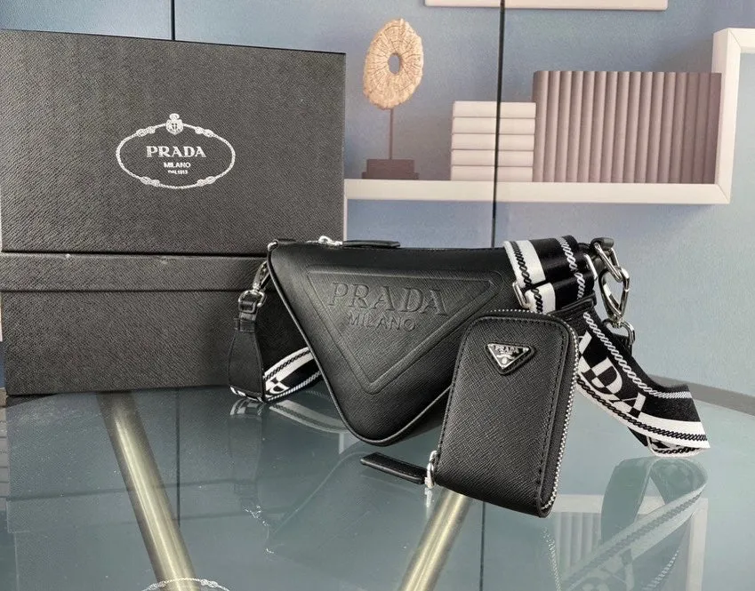 PD163 Saffiano PD Triangle bag / 11x7.1x4.3inch