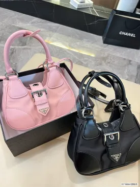 PD198 Moon Bag / 9x6.3x2.9inch
