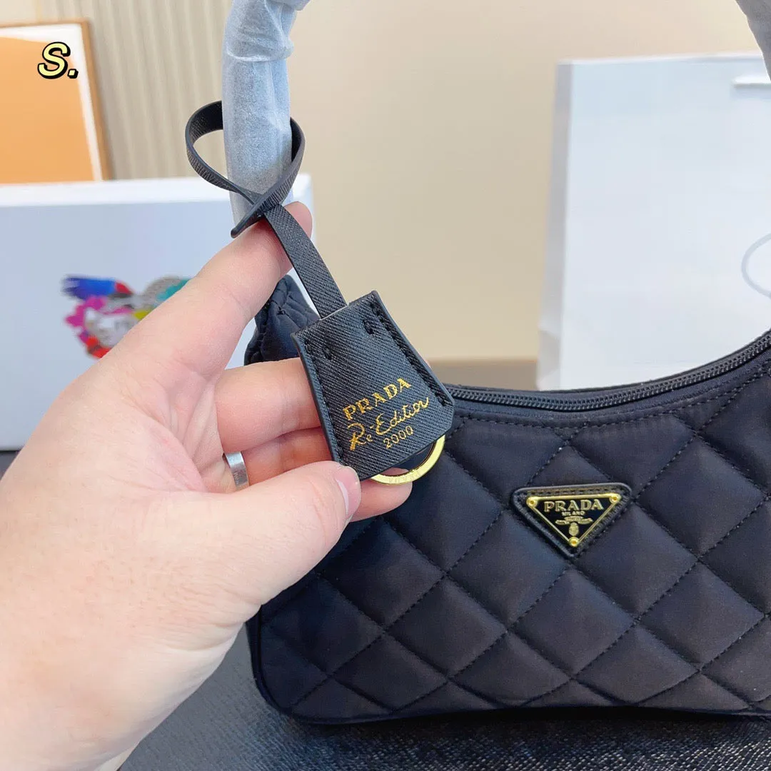 PD199 Re-Nylon Prada Re-Edition 2000 mini-bag/ 8.6x2.4x6.3inch