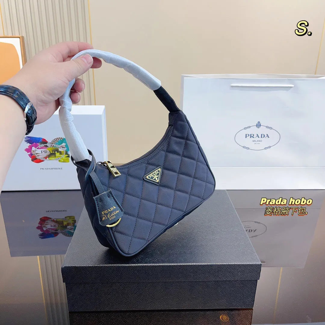 PD199 Re-Nylon Prada Re-Edition 2000 mini-bag/ 8.6x2.4x6.3inch
