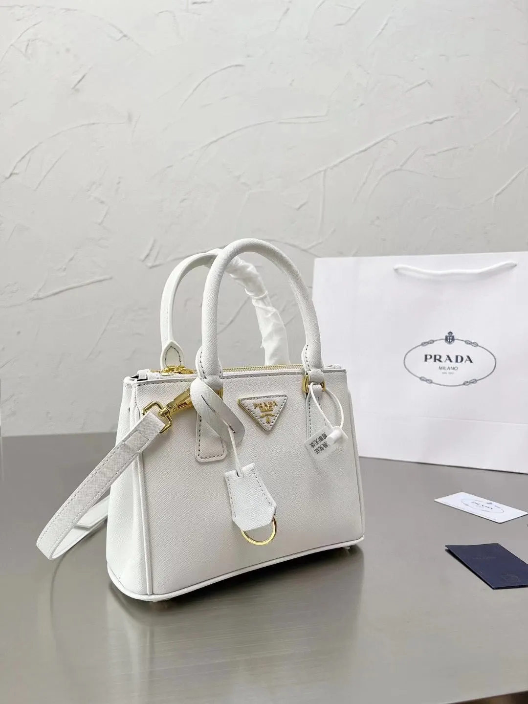 PD218 Prada Double Saffiano Leather Mini Bag / 9x6.5x3.9inch