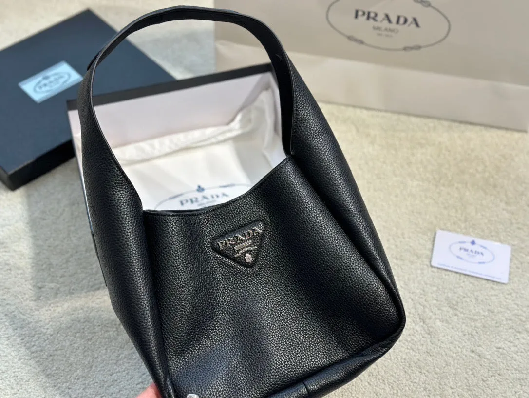 PD219 Leather Tote / 9x7.8x5.1inch