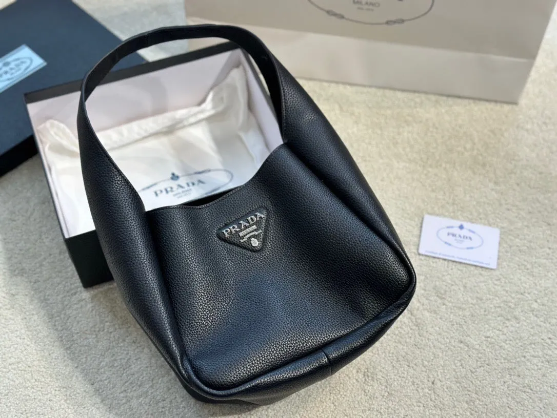 PD219 Leather Tote / 9x7.8x5.1inch
