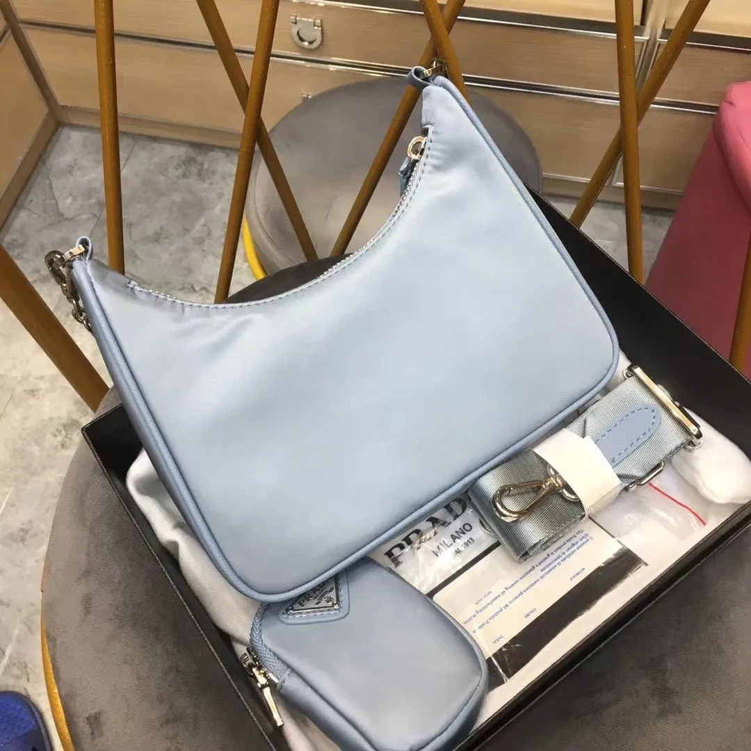 PD234  Prada Re-Edition 2005 Re-Nylon bag / 8.6x7.1x2.3inch