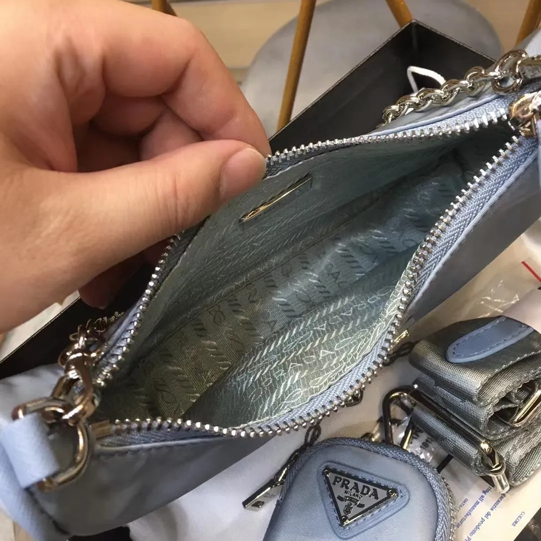 PD234  Prada Re-Edition 2005 Re-Nylon bag / 8.6x7.1x2.3inch