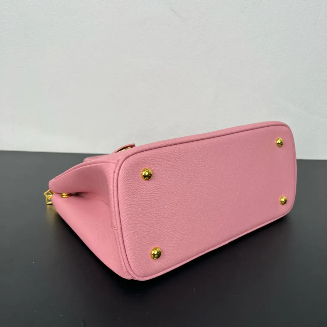 PD331 Large Prada Galleria Saffiano Leather Bag / HIGHEST QUALITY VERSION / 12.6x9.4x5.5inch
