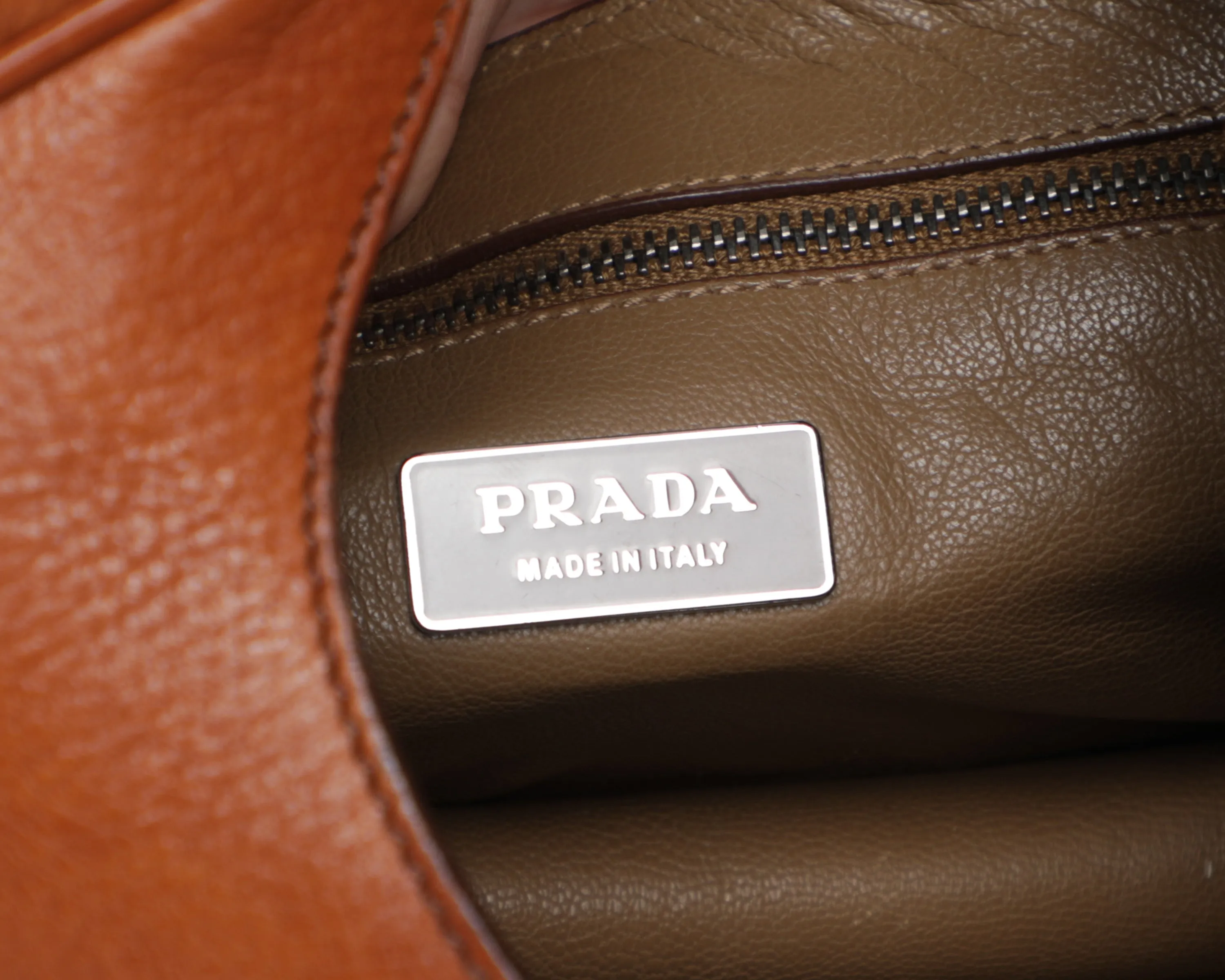 Prada Leather Shoulder Hobo Y2K Shoulder Bag