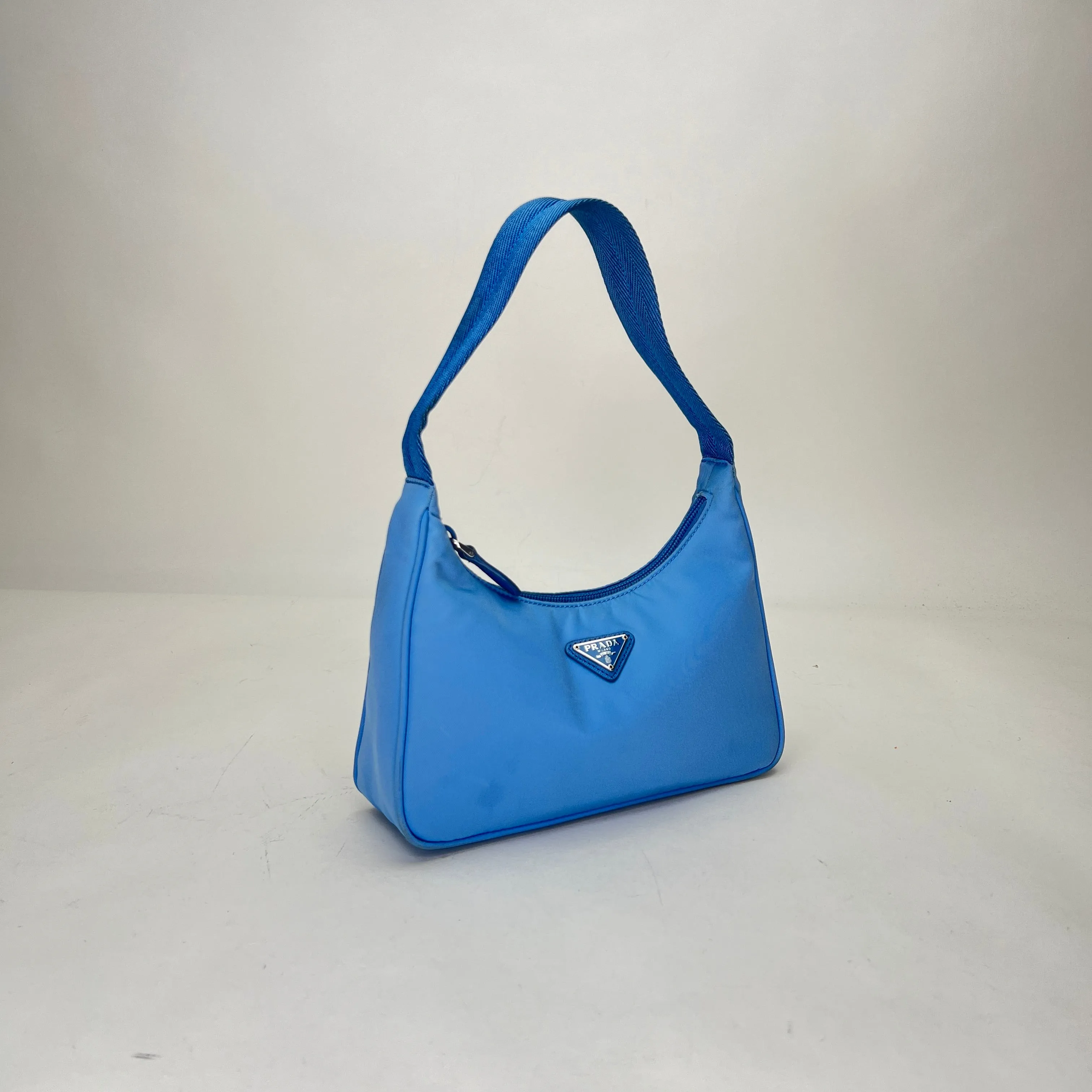 Re-Edition 2000 Blue Shoulder Bag in Nylon, Silver hardware